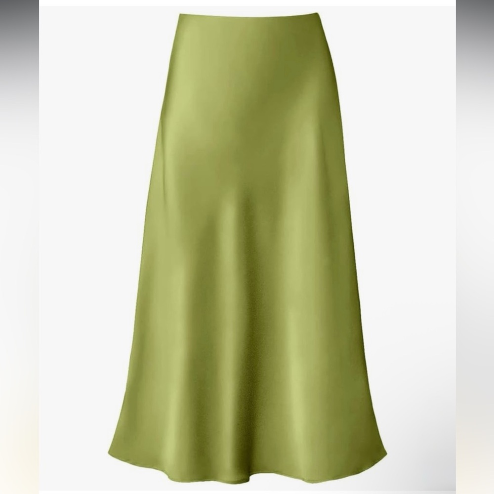 High waisted elasticized waistband flared A-line midi skirt